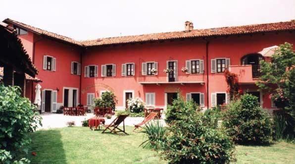 ברולו Agriturismo Il Gioco Dell'Oca מראה חיצוני תמונה